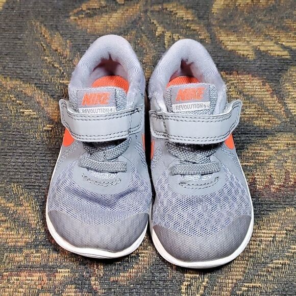 Nike Grey Revolution 4 Shoes with Orange Swoosh - Picture 1 of 6